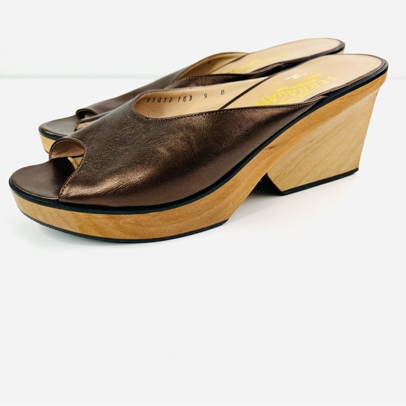 Salvatore Ferragamo Metallic Brown Wood Wedge Heel Vintage Sandals - Picture 2 of 9